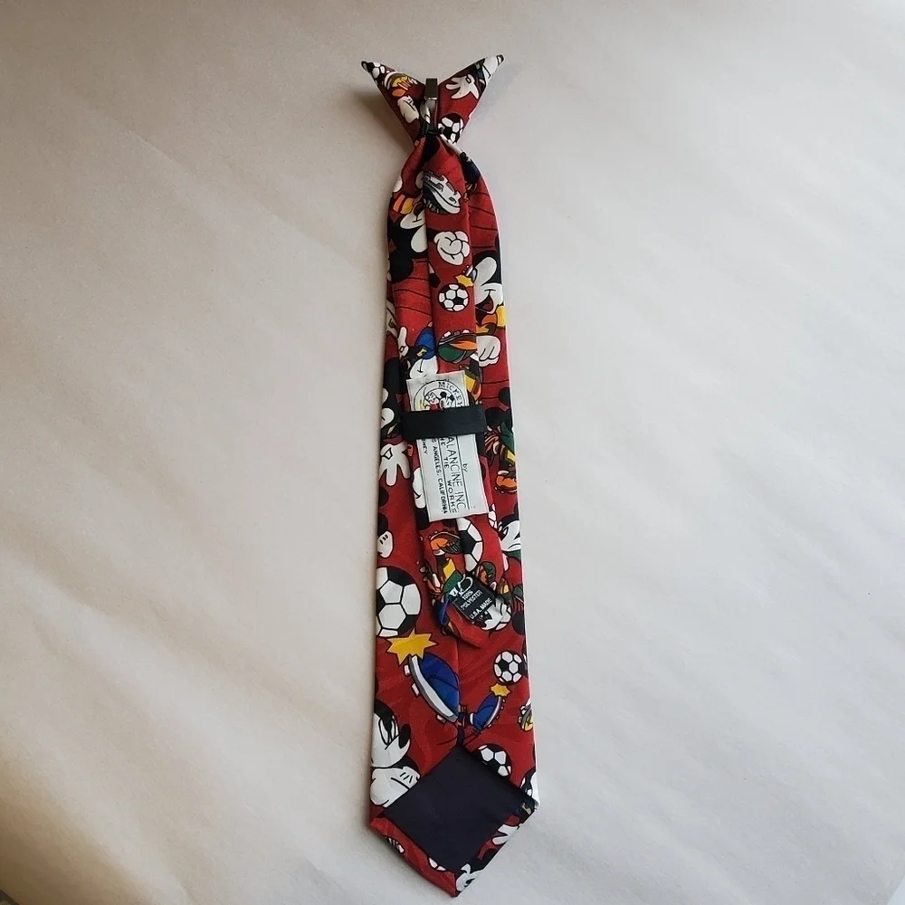 Vintage  Disney  clip On tie. Kids. Soccer theme. Micky mouse